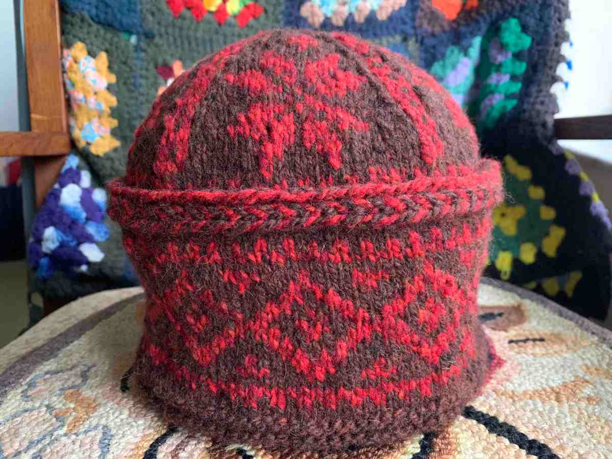Finished Fair Isle Banded Hat — free knitting pattern